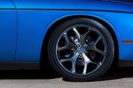 Dodge Challenger SXT 2015 года